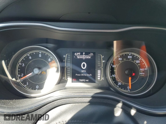 2019 Jeep Cherokee Latitude с VIN 1C4PJMCB5KD288240, выставлен на аукционе Copart как лот 62532095 с пробегом 78 892 миль миль и На запчасти • Non repairable. История ставок и продаж доступна на DreamBid. Изображение 9.