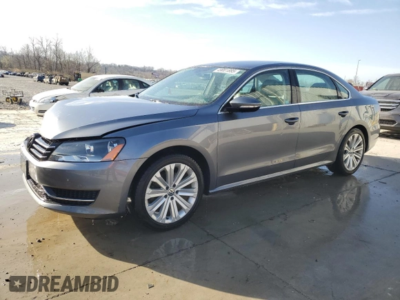2012 Volkswagen Passat SE z VIN 1VWBH7A31CC108162, wystawiony jako Copart lot #49001885 z przebiegiem 104 309 mil mil oraz Szkoda całkowita • Salvage title. Historia ofert i sprzedaży dostępna na DreamBid. Obrazek 1.