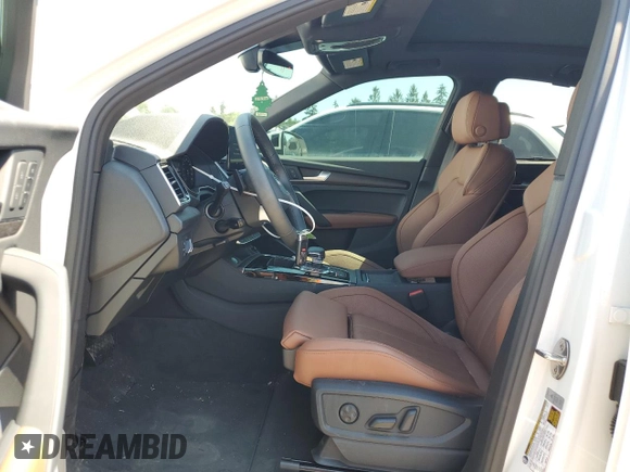 2024 Audi Q5 Sportback S line Premium с VIN WA14AAFYXR2075544, выставлен на аукционе Copart как лот 61252864 с пробегом 3 528 миль миль и Списание • Salvage title. История ставок и продаж доступна на DreamBid. Изображение 7.
