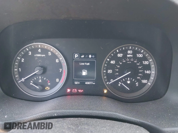 2017 Hyundai Tucson SE with VIN KM8J3CA49HU260735, listed as a IAAI auction lot 41869905 with 40,877 mi miles. Bid and sale history available at carsss.com. Image 7.
