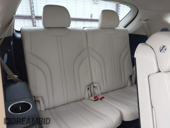 2023 Genesis GV80 с VIN KMUHCESCXPU114991, выставлен на аукционе IAAI как лот 41596019 с пробегом 31 787 миль миль и . История ставок и продаж доступна на DreamBid. Изображение 18.