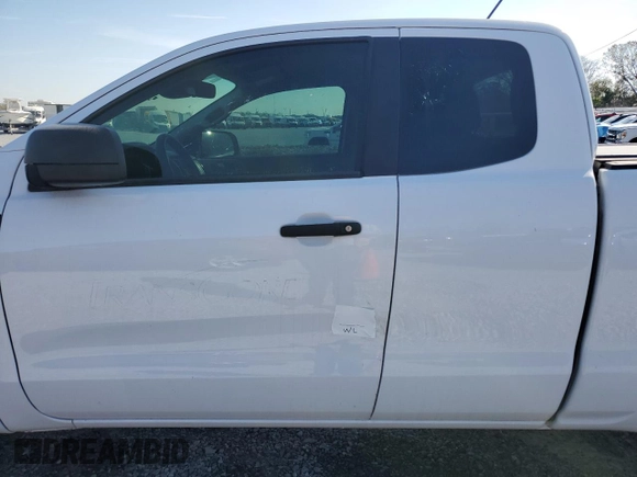 2022 Ford Ranger XL z VIN 1FTER1FH0NLD52449, wystawiony jako Copart lot #47117865 z przebiegiem Nie podano mil oraz Nie do naprawy • Non repairable. Historia ofert i sprzedaży dostępna na DreamBid. Obrazek 12.