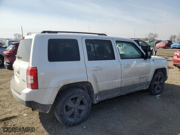 2015 Jeep Patriot Sport with VIN 1C4NJPBA2FD342231, listed as a Copart auction lot 47080745 with 196,938 mi miles and Clean Title. Bid and sale history available at carsss.com. Image 3.