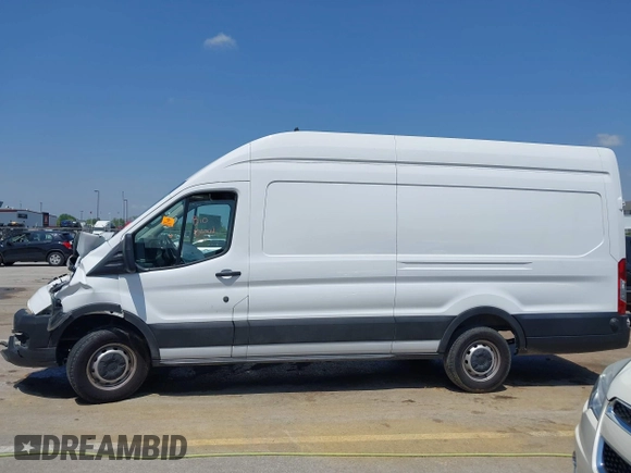 2022 Ford Transit Cargo with VIN 1FTBR3X8XNKA31327, listed as a IAAI auction lot 42081060 with Not provided miles and . Bid and sale history available at DreamBid. Image 14.