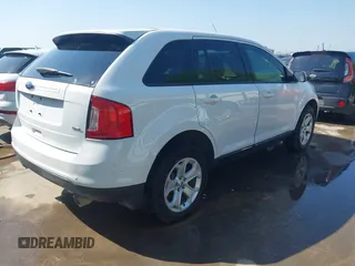 2014 Ford Edge SEL with VIN 2FMDK3JC9EBB54536, listed as a IAAI auction lot 41867367 with 127,929 mi miles. Bid and sale history available at carsss.com. Image 4.