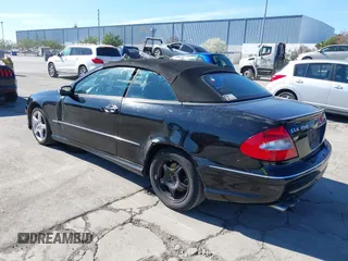 2009 Mercedes-Benz CLK-Class 3.5L with VIN WDBTK56GX9T107902, listed as a IAAI auction lot 41867771 with 134,939 mi miles. Bid and sale history available at carsss.com. Image 3.
