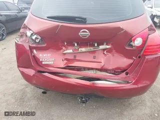 2015 Nissan Rogue Select S with VIN JN8AS5MT8FW668784, listed as a IAAI auction lot 41768882 with 136,030 mi miles. Bid and sale history available at carsss.com. Image 18.