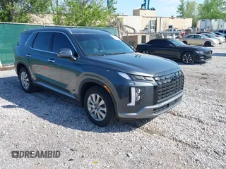 2023 Hyundai Palisade SEL z VIN KM8R2DGE9PU617308, wystawiony jako IAAI lot #42065025 z przebiegiem 17 956 mil mil oraz . Historia ofert i sprzedaży dostępna na DreamBid. Obrazek 1.