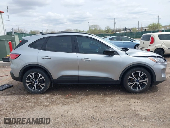 2021 Ford Escape SE Hybrid with VIN 1FMCU0BZ0MUB14085, listed as a IAAI auction lot 41942529 with 34,889 mi miles and . Bid and sale history available at DreamBid. Image 13.