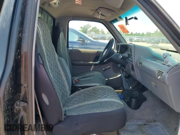 1993 Ford Ranger Splash with VIN 1FTCR11U2PUB70499, listed as a Copart auction lot 63392615 with 428,869 mi miles and Clean title. Bid and sale history available at DreamBid. Image 10.