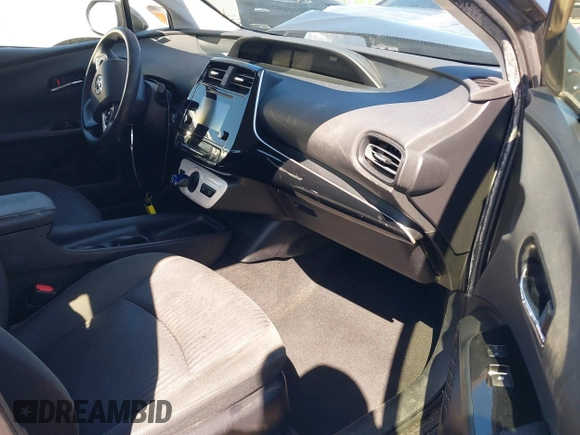 2016 Toyota Prius Two with VIN JTDKBRFU5G3518535, listed as a IAAI auction lot 41829512 with 156,175 mi miles. Bid and sale history available at carsss.com. Image 5.
