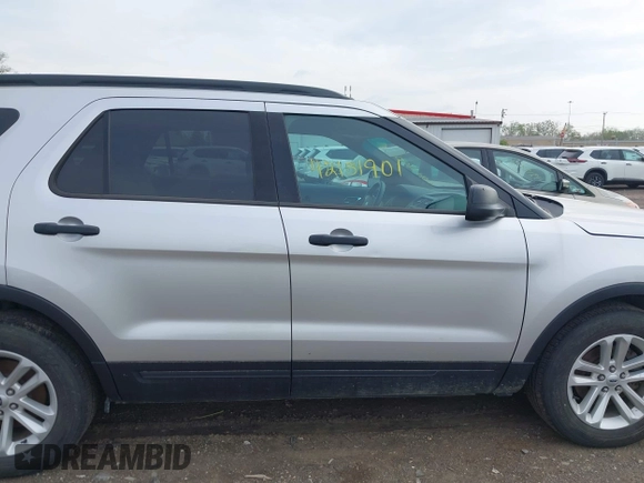 2016 Ford Explorer with VIN 1FM5K8B87GGB89406, listed as a IAAI auction lot 42131901 with 154,166 mi miles and . Bid and sale history available at carsss.com. Image 13.