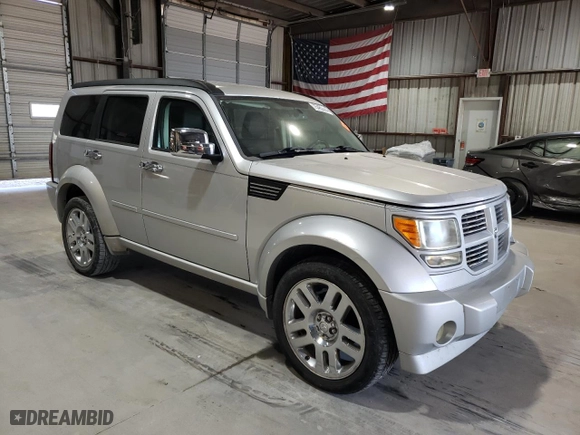 2008 Dodge Nitro R/T with VIN 1D8GU58618W151545, listed as a Copart auction lot 75465574 with 0 mi miles and Salvage Title. Bid and sale history available at carsss.com. Image 4.