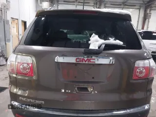 2011 GMC Acadia SLT1 with VIN 1GKKRREDXBJ331099, listed as a IAAI auction lot 41950066 with 128,067 mi miles. Bid and sale history available at carsss.com. Image 12.