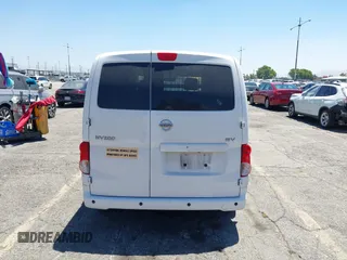2021 Nissan NV200 SV with VIN 3N6CM0KN8MK708048, listed as a IAAI auction lot 42594117 with 85,116 mi miles and . Bid and sale history available at DreamBid. Image 17.