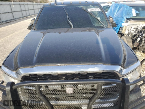 2019 Ram 2500 Tradesman with VIN 3C6UR5HL5KG579575, listed as a Copart auction lot 47622825 with Not provided miles and Salvage title. Bid and sale history available at DreamBid. Image 12.