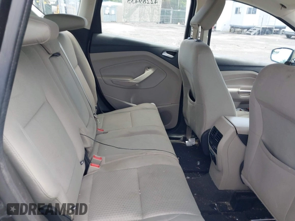 2018 Ford C-Max SE z VIN 1FADP5AU4JL101950, wystawiony jako IAAI lot #42289435 z przebiegiem 218 413 mil mil oraz . Historia ofert i sprzedaży dostępna na DreamBid. Obrazek 8.