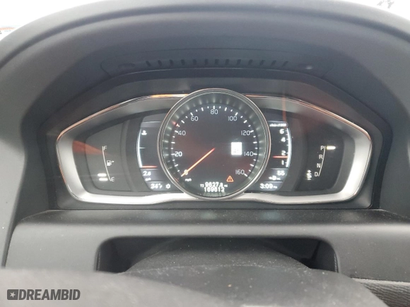 2015 Volvo XC60 T6 Platinum with VIN YV4902RV2F2703093, listed as a Copart auction lot 85968444 with 169,612 mi miles and Clean Title. Bid and sale history available at carsss.com. Image 9.