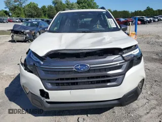 2025 Subaru Forester Premium with VIN JF2SLDBC1SH445867, listed as a Copart auction lot 57899945 with 9,966 mi miles and Salvage title. Bid and sale history available at DreamBid. Image 5.