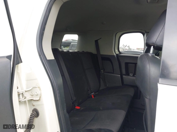 2014 Toyota FJ Cruiser with VIN JTEBU4BF7EK177741, listed as a IAAI auction lot 41871477 with 195,262 mi miles. Bid and sale history available at carsss.com. Image 8.