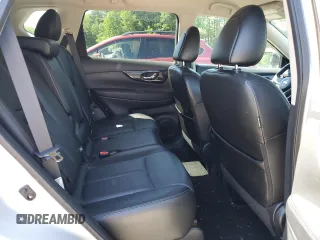 2018 Nissan Rogue SV z VIN 5N1AT2MV7JC730402, wystawiony jako Copart lot #58430025 z przebiegiem 169 627 mil mil oraz Szkoda całkowita • Salvage title. Historia ofert i sprzedaży dostępna na DreamBid. Obrazek 11.