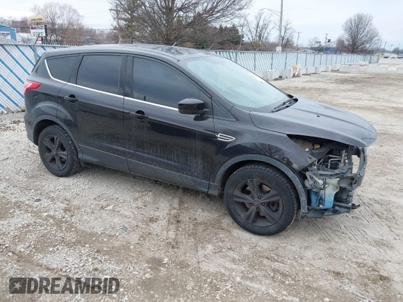 2013 Ford Escape SE z VIN 1FMCU9G97DUC22555, wystawiony jako IAAI lot #41707723 z przebiegiem 151 862 mil mil oraz . Historia ofert i sprzedaży dostępna na DreamBid. Obrazek 1.