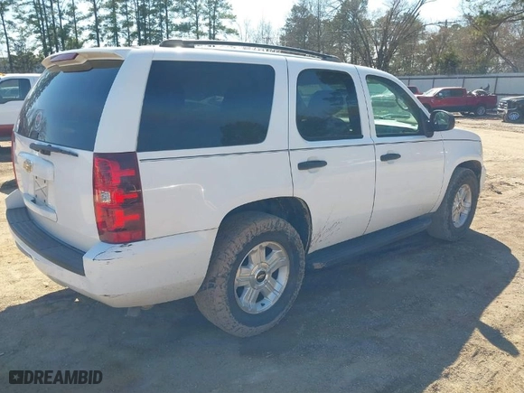2012 Chevrolet Tahoe Commercial with VIN 1GNLC2E09CR185598, listed as a IAAI auction lot 41699321 with 202,198 mi miles. Bid and sale history available at carsss.com. Image 4.