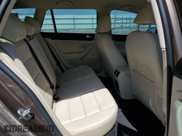 2013 Volkswagen Jetta TDI w/Sunroof with VIN 3VWML7AJ8DM683039, listed as a Copart auction lot 59804795 with 101,065 mi miles and Salvage title. Bid and sale history available at DreamBid. Image 11.