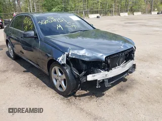 2014 Mercedes-Benz E 350 Luxury with VIN WDDHF8JB8EB063722, listed as a IAAI auction lot 42028151 with 137,471 mi miles and . Bid and sale history available at DreamBid. Image 6.