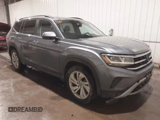 2021 Volkswagen Atlas 3.6L V6 SE w/Technology with VIN 1V2KR2CA6MC559179, listed as a IAAI auction lot 40777226 with 57,029 mi miles. Bid and sale history available at carsss.com. Image 1.