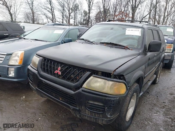 2000 Mitsubishi Montero Sport LS with VIN JA4LS31H6YP004497, listed as a IAAI auction lot 41403319 with 259,107 mi miles. Bid and sale history available at carsss.com. Image 2.