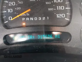 2006 Chevrolet Silverado 1500 LT1 with VIN 2GCEK13N061244970, listed as a IAAI auction lot 41663479 with 315,626 mi miles. Bid and sale history available at carsss.com. Image 15.