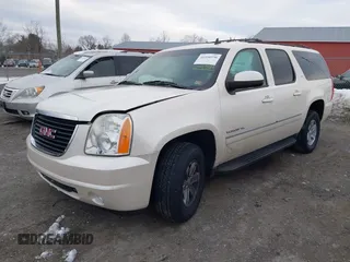 2012 GMC Yukon XL SLT with VIN 1GKS2KE79CR252581, listed as a IAAI auction lot 41330370 with 158,736 mi miles. Bid and sale history available at carsss.com. Image 17.
