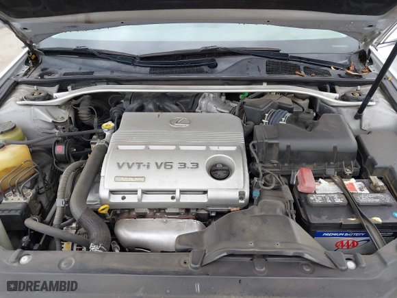 2006 Lexus ES 330 with VIN JTHBA30G165163156, listed as a IAAI auction lot 42104066 with 205,480 mi miles. Bid and sale history available at carsss.com. Image 10.