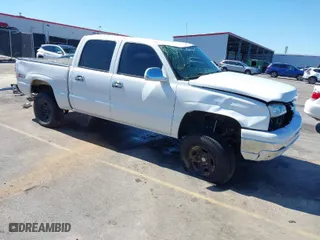2006 Chevrolet Silverado 1500 LT1 with VIN 2GCEK13T661139509, listed as a IAAI auction lot 41760150 with 255,727 mi miles. Bid and sale history available at carsss.com. Image 1.