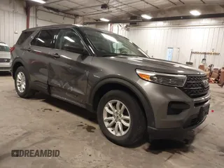 2021 Ford Explorer with VIN 1FMSK8BH0MGC06190, listed as a IAAI auction lot 41419917 with 100,614 mi miles. Bid and sale history available at carsss.com. Image 1.