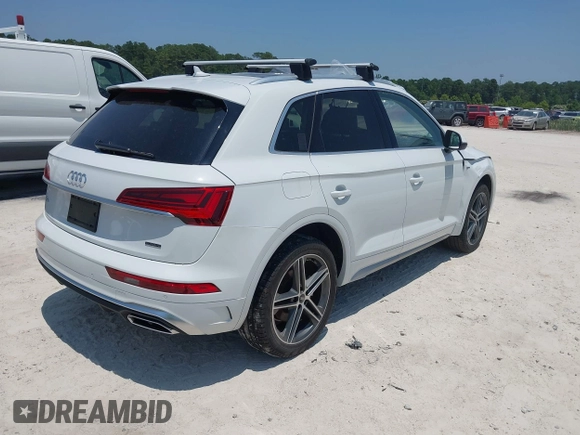 2023 Audi Q5 S line Premium Plus с VIN WA1E2AFY3P2087775, выставлен на аукционе IAAI как лот 42566888 с пробегом 10 456 миль миль и . История ставок и продаж доступна на DreamBid. Изображение 4.