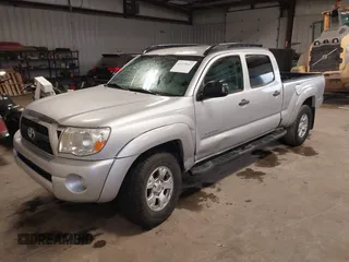 2011 Toyota Tacoma with VIN 3TMMU4FN1BM031502, listed as a IAAI auction lot 41333647 with 151,373 mi miles and . Bid and sale history available at DreamBid. Image 20.