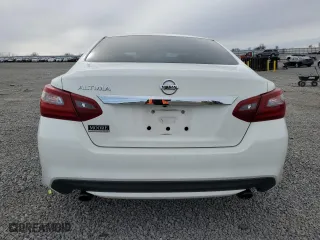 2018 Nissan Altima 2.5 SV with VIN 1N4AL3AP9JC196454, listed as a Copart auction lot 50447255 with 101,211 mi miles and Salvage Title. Bid and sale history available at carsss.com. Image 6.