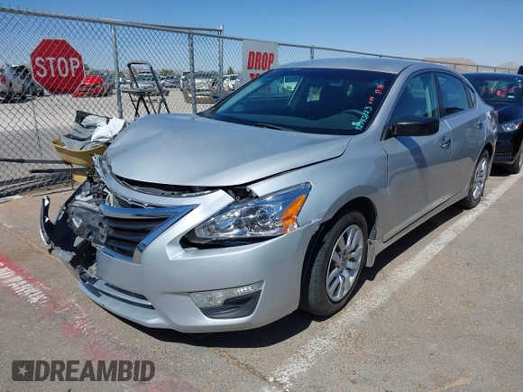 2015 Nissan Altima 2.5 z VIN 1N4AL3AP0FN345314, wystawiony jako IAAI lot #42143123 z przebiegiem 101 898 mil mil oraz . Historia ofert i sprzedaży dostępna na DreamBid. Obrazek 17.