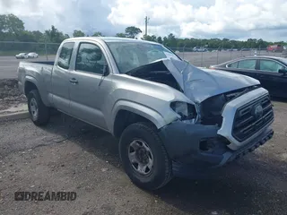 2018 Toyota Tacoma SR with VIN 5TFRX5GN0JX129026, listed as a IAAI auction lot 42637072 with 119,769 mi miles and . Bid and sale history available at DreamBid. Image 1.