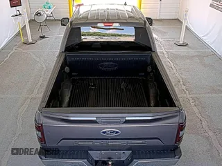 2019 Ford F-150 XL z VIN 1FTEW1CB4KFC20443, wystawiony jako IAAI lot #42806612 z przebiegiem 56 767 mil mil oraz . Historia ofert i sprzedaży dostępna na DreamBid. Obrazek 27.