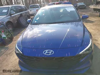 2021 Hyundai Elantra SE with VIN 5NPLL4AG7MH017345, listed as a IAAI auction lot 41523870 with 39,576 mi miles. Bid and sale history available at carsss.com. Image 12.