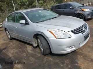 2012 Nissan Altima 2.5 S with VIN 1N4AL2AP1CN530249, listed as a IAAI auction lot 41812054 with 195,360 mi miles. Bid and sale history available at carsss.com. Image 1.