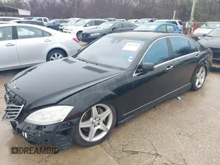 2011 Mercedes-Benz S-Class S 550 with VIN WDDNG7BB1BA375438, listed as a IAAI auction lot 41605141 with 110,972 mi miles. Bid and sale history available at carsss.com. Image 20.