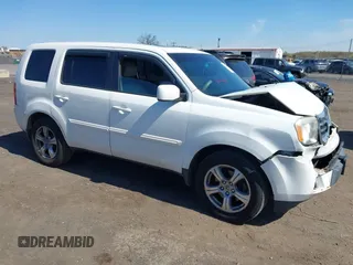2013 Honda Pilot EX-L with VIN 5FNYF4H5XDB075692, listed as a IAAI auction lot 42073807 with 154,824 mi miles and . Bid and sale history available at carsss.com. Image 1.