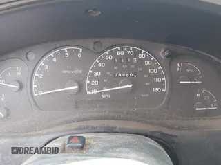 1997 Ford Ranger XL z VIN 1FTCR15U9VPB47954, wystawiony jako IAAI lot #42438818 z przebiegiem 348 802 mil mil oraz . Historia ofert i sprzedaży dostępna na DreamBid. Obrazek 7.