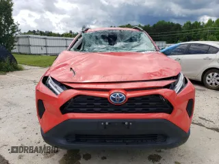 2023 Toyota RAV4 Hybrid LE with VIN 4T3LWRFV8PU098106, listed as a Copart auction lot 57988765 with 17,580 mi miles and Salvage title. Bid and sale history available at DreamBid. Image 5.