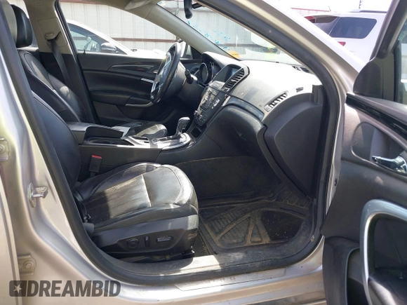 2012 Buick Regal Premium 1 z VIN 2G4GS5EK1C9206031, wystawiony jako IAAI lot #41808537 z przebiegiem 223 593 mil mil oraz . Historia ofert i sprzedaży dostępna na DreamBid. Obrazek 5.
