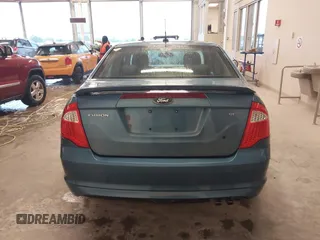 2010 Ford Fusion SE z VIN 3FAHP0HA6AR417044, wystawiony jako IAAI lot #42129980 z przebiegiem 200 595 mil mil oraz . Historia ofert i sprzedaży dostępna na DreamBid. Obrazek 16.